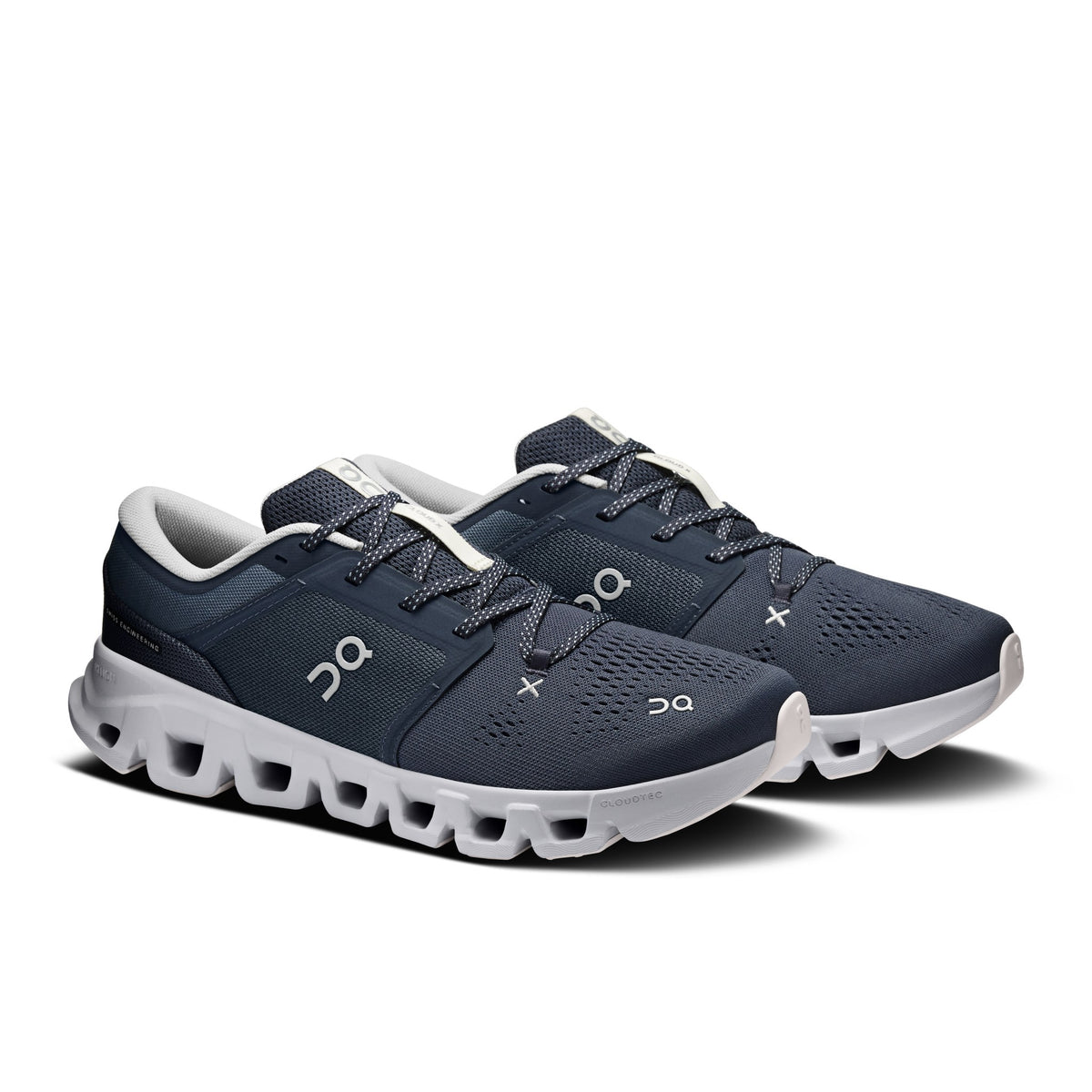 On Cloud X 5 men's training shoe in Navy/Glacier, pair, front angle