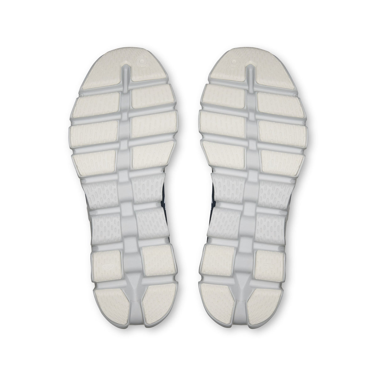 On Cloud X 5 men's training shoe in Navy/Glacier, outsole of the pair