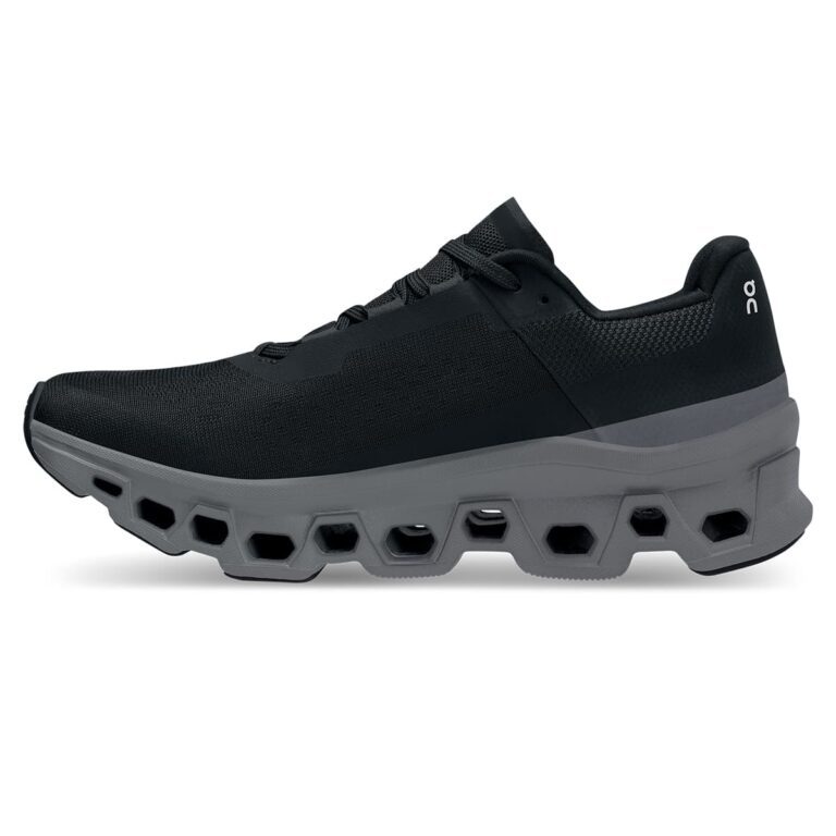 The Sports Concept Store | On | Cloudmonster (W)